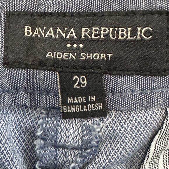 Banana Republic Aiden Gray Stretch Shorts Size 29 - Picture 4 of 6